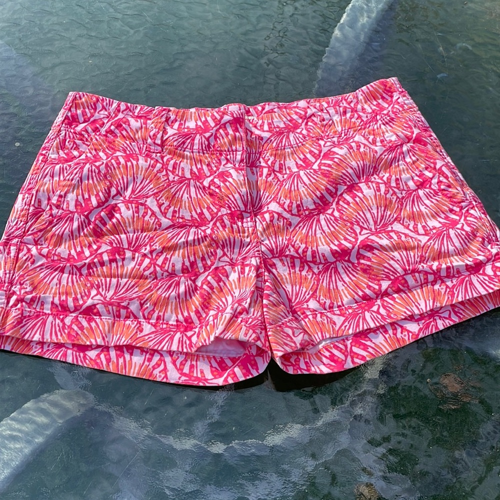 Vineyard vines multicolor short